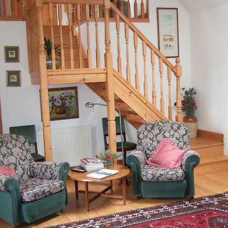Tomnagairn Cottage Данкельд Экстерьер фото